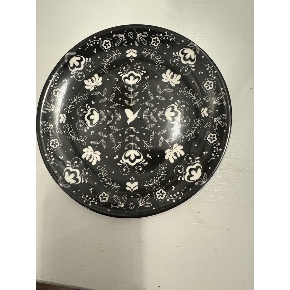 Folk Floral Art Black & White Art Decorative Plate 20cm B1098